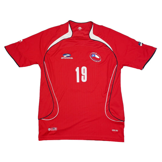 CULT KITS - 2007/09 CHILE #19 HOME SHIRT (L) BROOKS