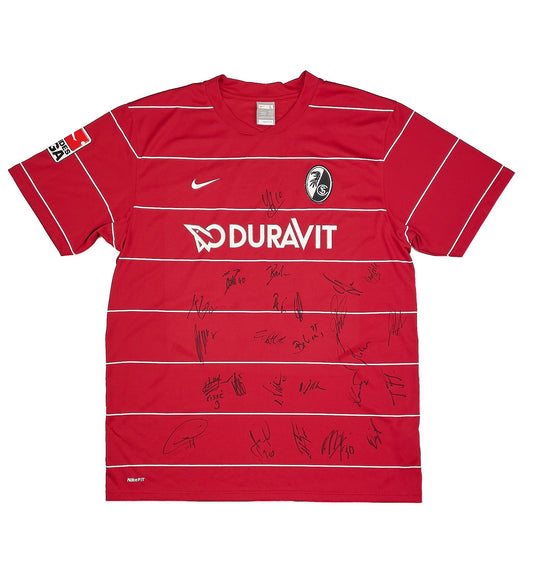 CULT KITS - 2009/10 FREIBURG GLOCKNER #19 *SQUAD SIGNED* HOME SHIRT (L) NIKE