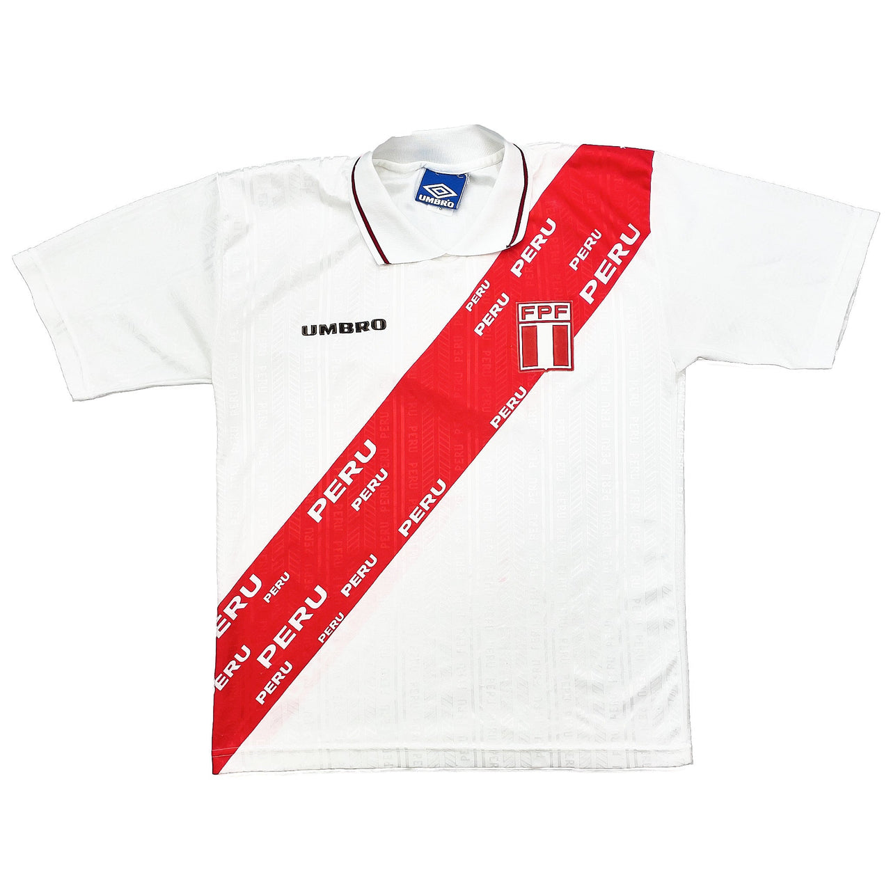 CULT KITS - 1996/97 PERU HOME SHIRT (S) UMBRO