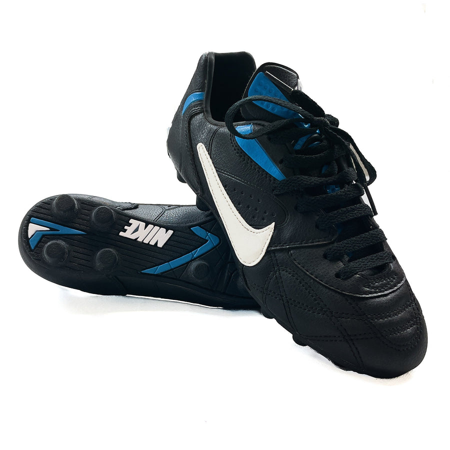 1990er Nike Tiempo Fußballschuh (4,5)