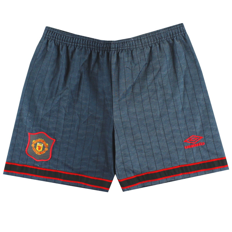 1995-96 Manchester United Umbro Auswärtsshorts M
