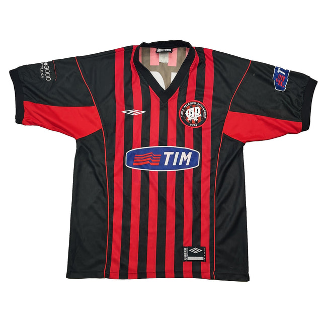 2001/02 Atletico Paranaense #10 Home Shirt (L) Umbro