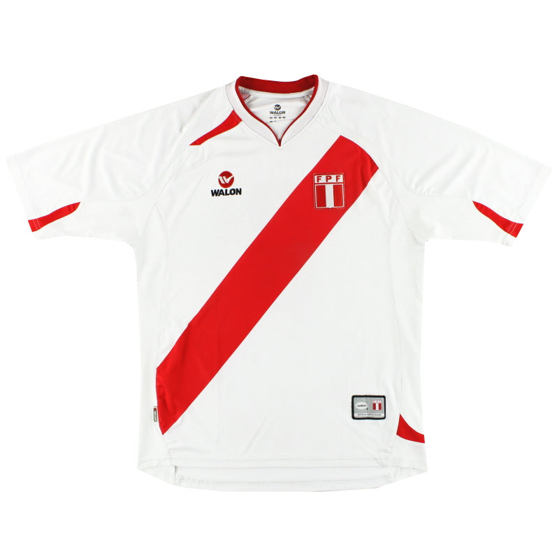 2007-09 Peru Heimtrikot #8 L