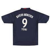 2008-09 Bayern Munich Away Shirt Toni #9 XL.Boys - Classic Football Kit