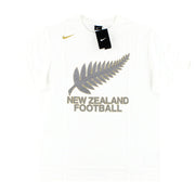 2010/11 Neuseeland Nike Grafik-T-Shirt *Neu mit Etikett* L