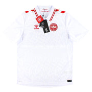 2024-25 Dänemark Hummel Auswärtstrikot *Neu mit Etikett* M
