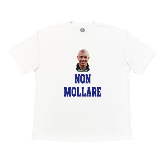 INTER MILAN NON MOLLARE RONALDO TEE | Cult Kits, Medium / Inter Milan / White
