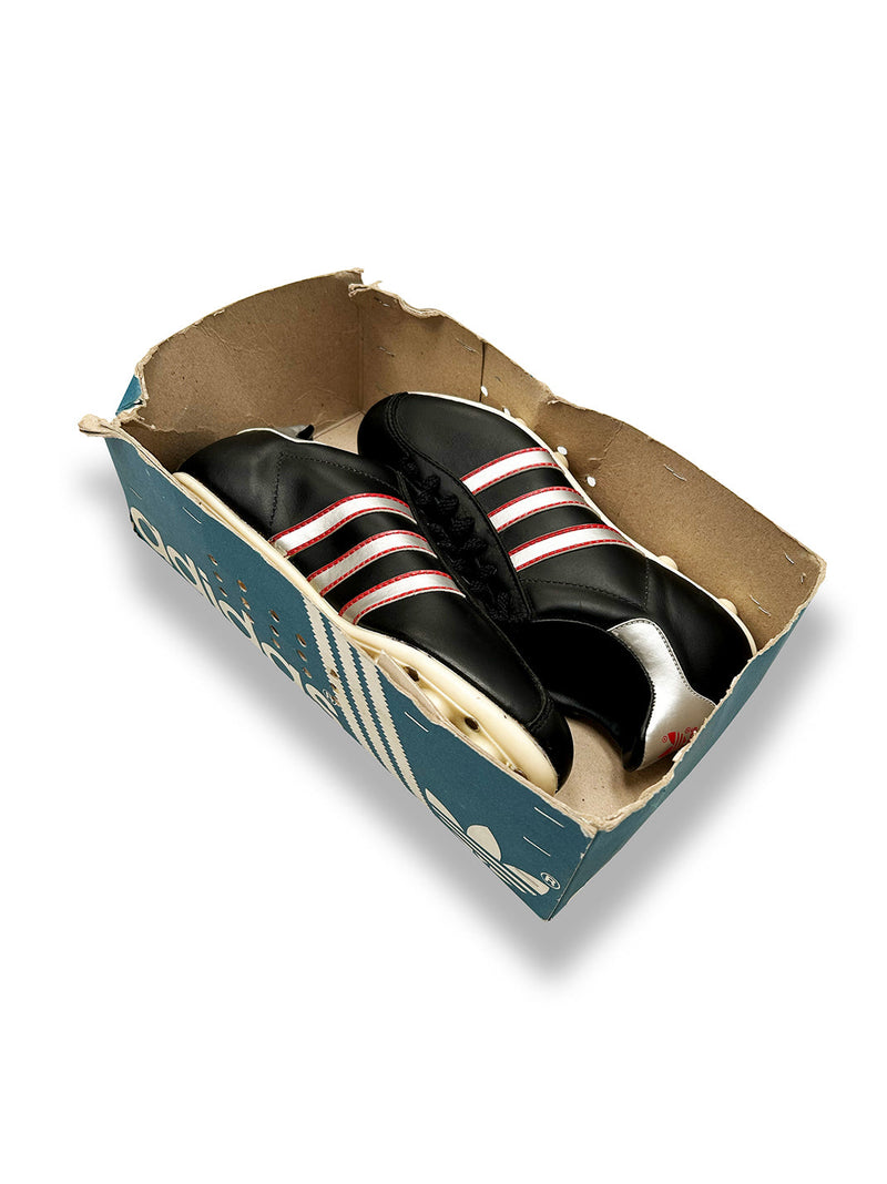 1980'S VINTAGE ADIDAS FOOTBALL BOOTS (4.5), Cult Kits