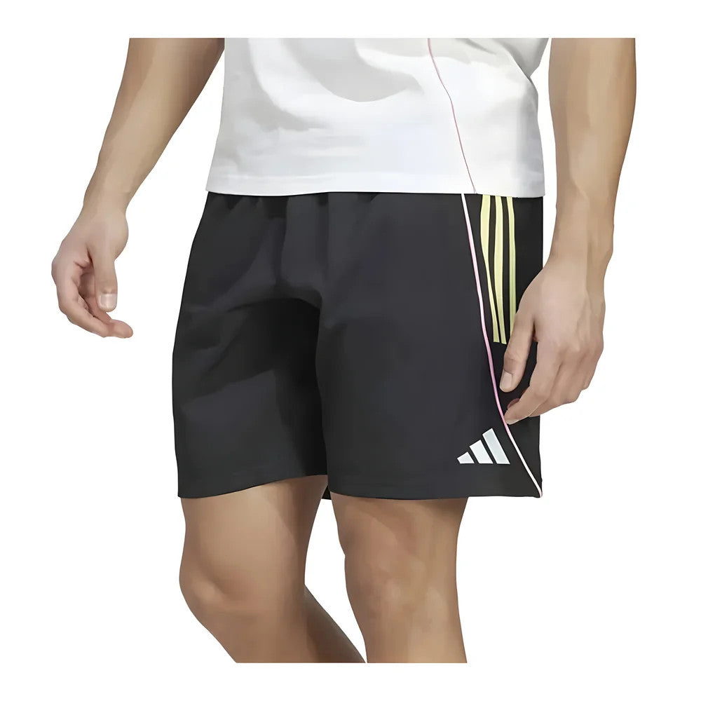 2025-2026 Juventus Downtime Shorts (Black)_1
