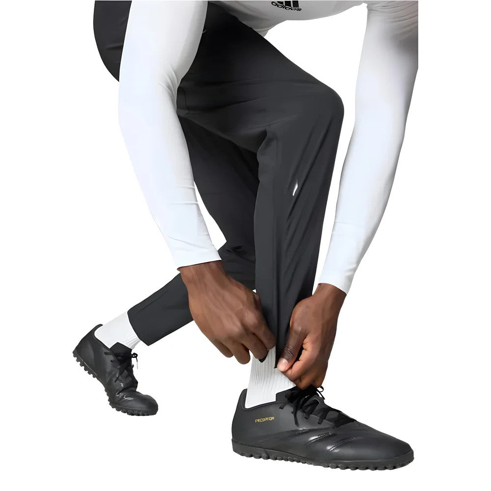 2025-2026 Liverpool Competition Vis Tech Travel Pants (Black)_2