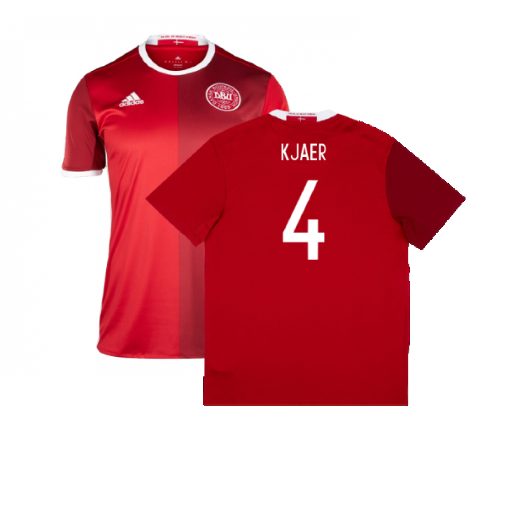 Denmark 2015-16 Home Shirt (L) (Excellent) (Kjaer 4)_0
